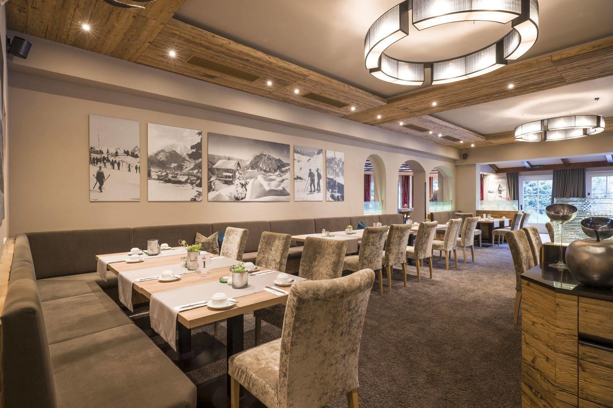 Alpenchalet Bruecke マイヤーホーフェン エクステリア 写真