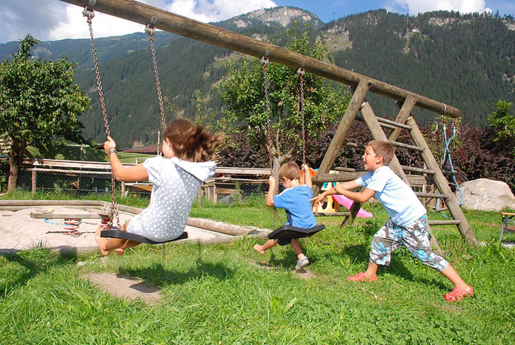 Alpenchalet Bruecke マイヤーホーフェン エクステリア 写真